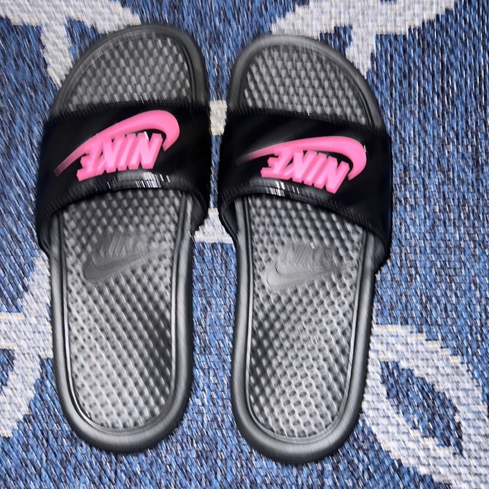 Nike Benassi Jdi Swoosh Slide Sandals Gem